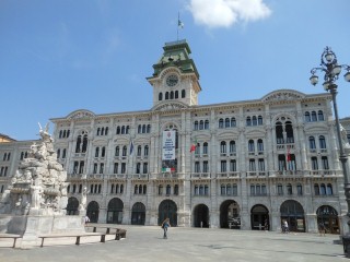 <span style="font-size: 26px; background-color: rgb(255, 255, 255); ">Trieste (Italy)</span>