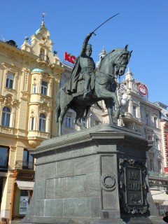 <span style="font-size: 26px; background-color: rgb(255, 255, 255); ">Zagreb</span>